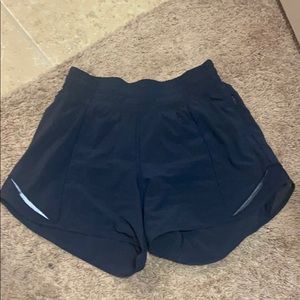 Hottie hot high rise shorts size 2 navy 4inch